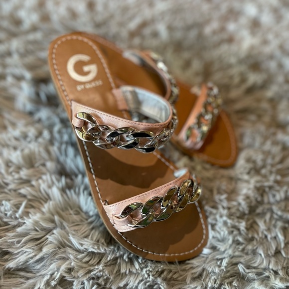 Guess sandals - Picture 3 of 8